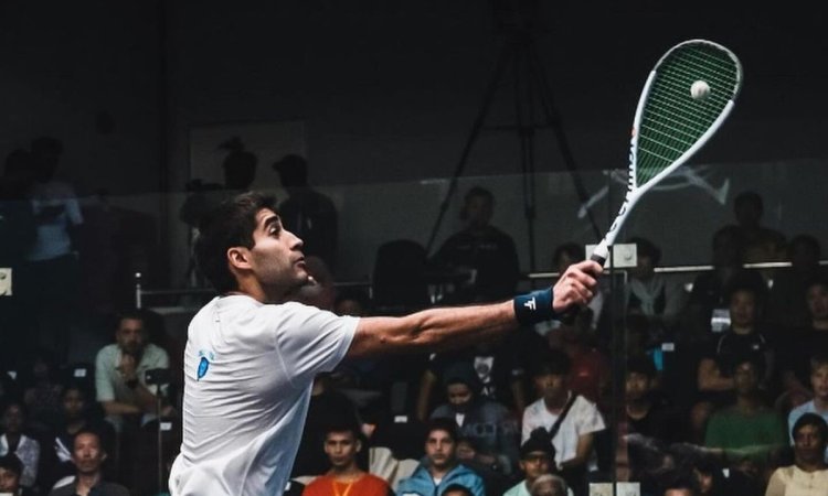 Ramit Tandon makes winning start at World Squash Championship