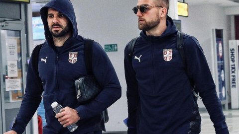 Vlahovic & Mitrovic headline in 26-member Serbian squad for Euro 2024