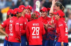 न्यूज़ीलैंड वूमेंस के खिलाफ वनडे सीरीज के लिए इंग्लैंड टीम की हुई घोषणा, इस खिलाड़ी की हुई वापसी 