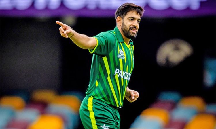 Haris Rauf need 1 wicket to complete 100 wickets in t20 international