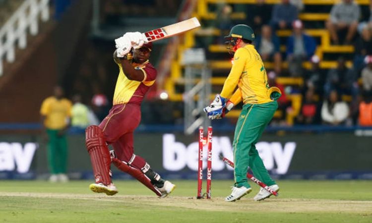Quinton de Kock becomes the FIRST ever player to affect 100 dismissals in men's T20Is