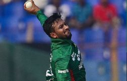 Shakib al Hasan becomes 1st player to pick 50 wickets in T20 World Cup