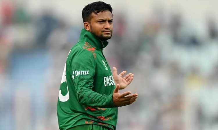 Shakib Al Hasan need 4 wicket to complete 150 wickets in t20i