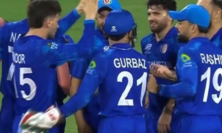 T20 WC: अफगानिस्तान ने ऑस्ट्रेलिया को हराकर किया बड़ा उलटफेर, राशिद खान की टीम ने ग्रुप 1 में मचाई ख