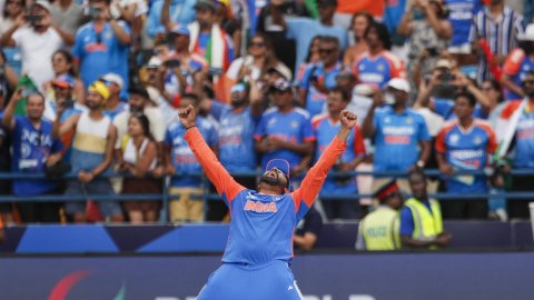 Emotional Team India celebrates T20 World Cup in wholesome fashion