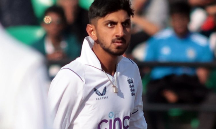 England spinner Shoaib Bashir signs up with Worcestershire on short-term loan