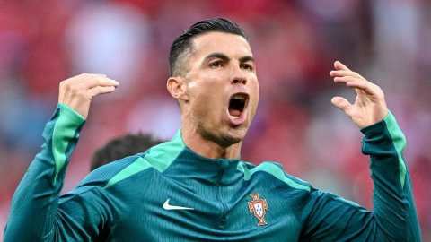 Euro 2024: Fernandes hails 'big value' Ronaldo, Pepe after Portugal pip Czechia