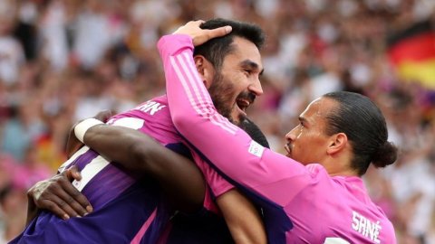 Euro 2024: Germany is first team into the last 16 with a 2-0 win over Hungary