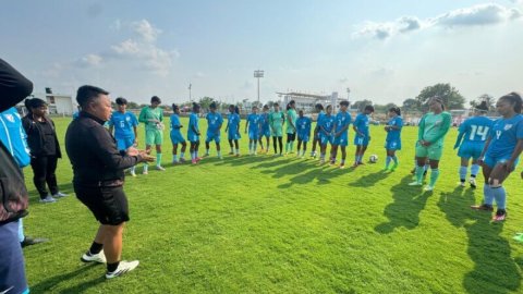 Head coach Chaoba Devi rallies Indian women's team ahead of Uzbekistan friendly