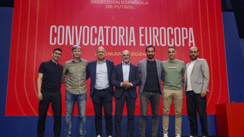 New contract for Spain national team coach De la Fuente