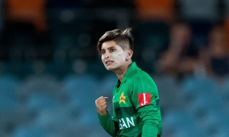 Nidar Dar To Lead 15-memeber Pakistan Sqaud For Women's Asia Cup! மகளிர் ஆசிய கோப்பை 2024: நிதா தார் தலைமையிலான பாகிஸ்தான் அணி அறிவிப்பு!
