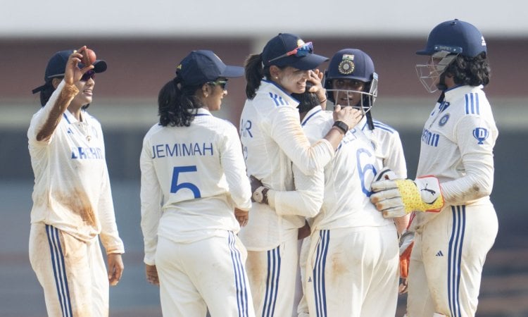 One-off Test: Kapp, Luus help South Africa Women reach 236/4 after India post record 603/6d