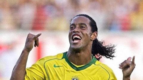 Ronaldinho abandons Selecao, says this Brazil side is ‘worst team in recent history’