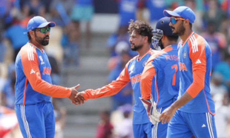 T20 World Cup: Rohit, Arshdeep, Kuldeep power India into semis with 24-run win over Australia (ld)