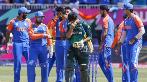 T20 World Cup: Rohit hails India's 'never-say-die attitude' after win over Pakistan