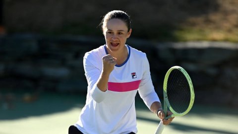 Tennis: Former champion Barty to play Wimbledon invitation doubles