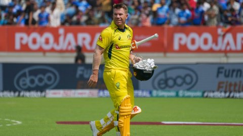 Warner surpasses Finch to become Australia's highest run-scorer in T20Is