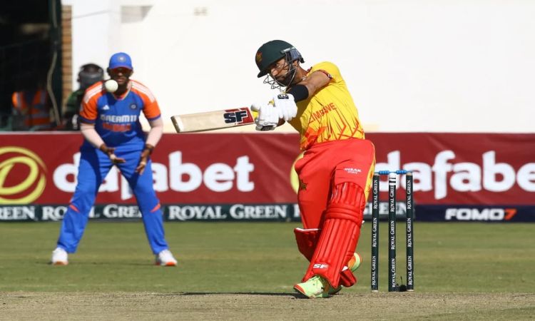 4th T20I: सिकंदर रज़ा ने रच डाला इतिहास, ZIM के लिए ये कारनामा करने वाले बने पहले क्रिकेटर 