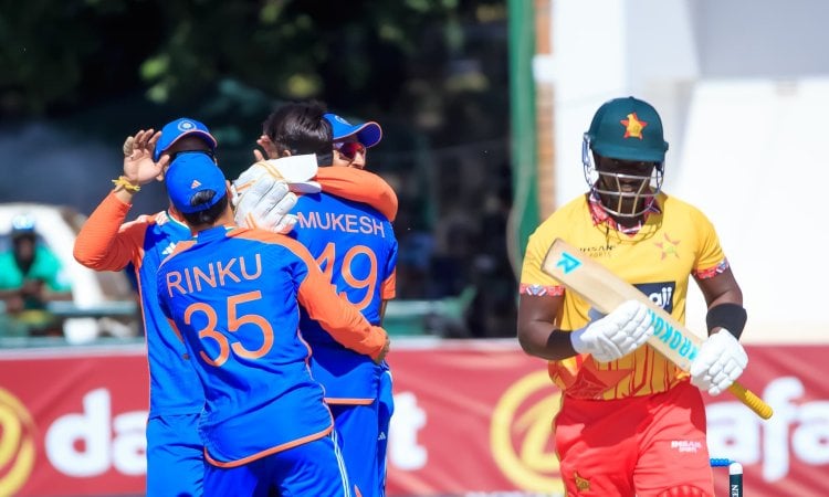 ZIM vs IND, 1st T20I: பிஷ்னோய், வாஷிங்டன் சுழலில் 116 ரன்களில் சுருண்டது ஜிம்பாப்வே!