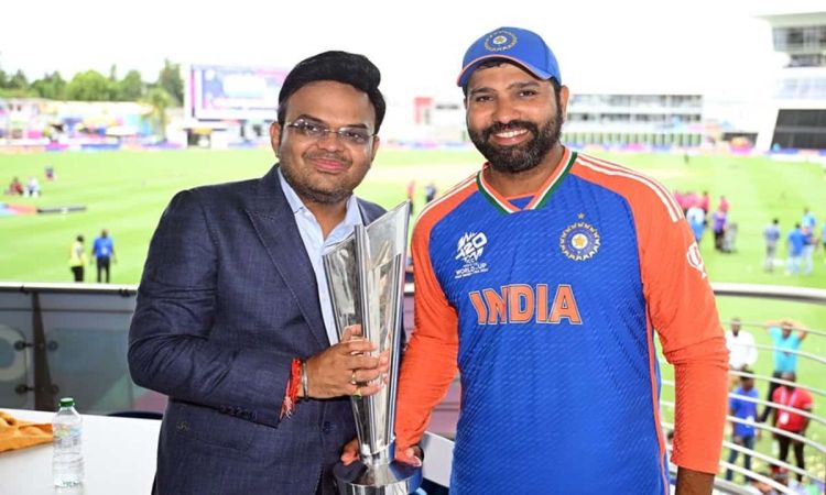 Rohit Sharma confirms the victory parade will commence at 5pm tomorrow in Mumbai