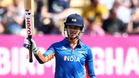 Smriti Mandhana on the verge of creating history need 28 runs to break Meg Lanning' Record in Women'