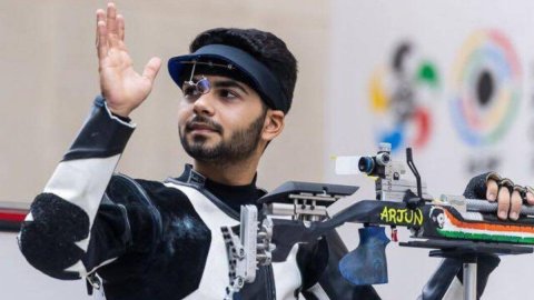 Arjun Babuta qualifies for men's 10m Air Rifle final, Sandeep Singh fails to advance in Paris Olympi