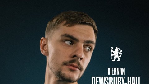 Chelsea sign midfielder Kiernan Dewsbury-Hall from Leicester City on six-year contract