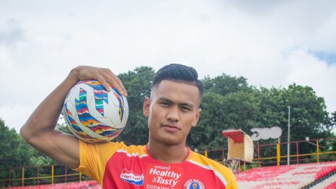 East Bengal FC sign Indian midfielder Jeakson Singh on four-year deal