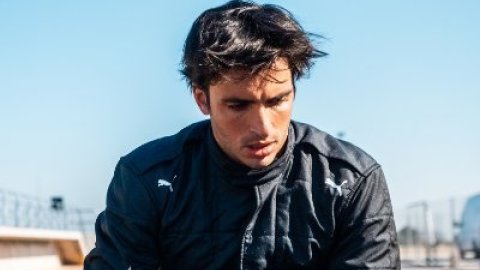 Formula 1: Carlos Sainz signs 2-year contract with Williams Racing