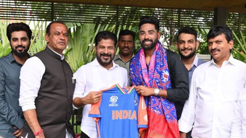 India pacer Siraj felicitated by Telangana CM