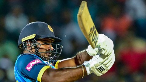 SL vs IND, 2nd T20I: குசால் பெரேரா அரைசதம்; இந்திய அணிக்கு 162 ரன்கள் இலக்கு!