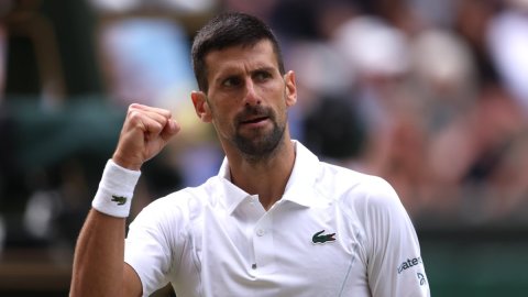 Novak Djokovic ends Lorenzo Musetti's dream run at Wimbledon 2024 in men's singles semifinal on Frid