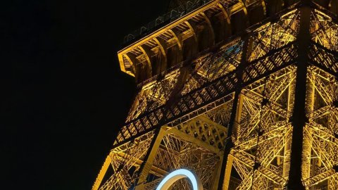  Paris: The Eiffel Tower adorned with the Olympic rings ahead of the 2024 Paris Olympics