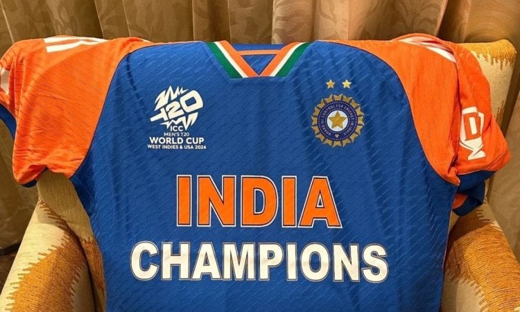 Sanju Samson unveils team India's special felicitation jersey