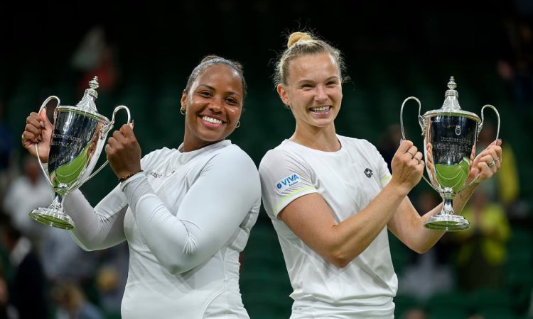 Siniakova and Townsend bag Wimbledon women's doubles title