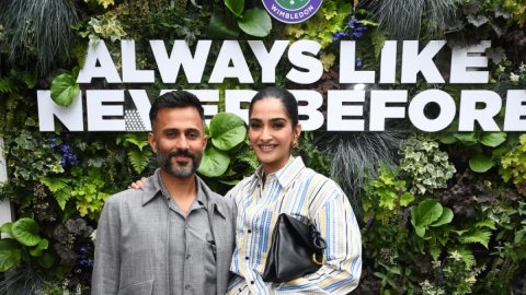 Sonam Kapoor exudes grace at the Wimbledon Women's Final in London