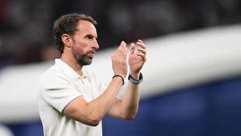 Southgate quits as England head coach after Euro 2024 final loss (Ld)