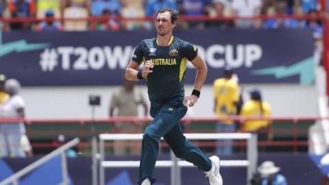 Starc admits to being unhappy over being dropped for T20 WC match vs Afghanistan