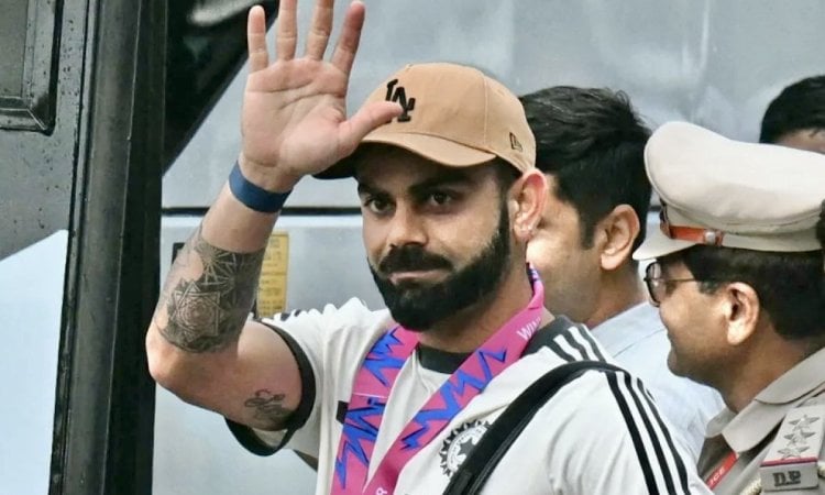 Virat Kohli leaves for London after victory celebration in Mumbai