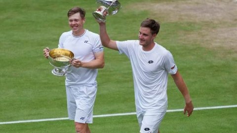 Wimbledon: Heliovaara and Patten save three championship-point to win men's doubles title