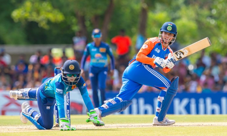 Women's Asia Cup Final: Smriti Mandhana, Richa Ghosh lift India to 165/6 vs Sri Lanka