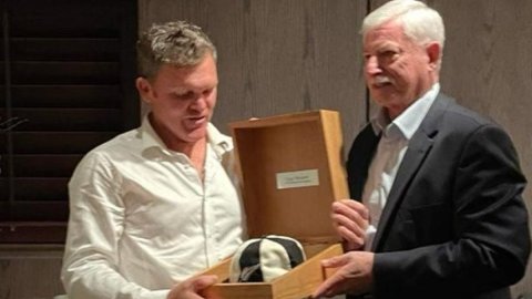 100th ODI cap lovely way to acknowledge my cricketing career: Lou Vincent