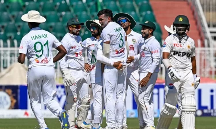 PAK vs BAN, 2nd Test: பந்துவீச்சில் அசத்திய வங்கதேசம்; 274 ரன்களில் ஆல் அவுட்டான பாகிஸ்தான்!