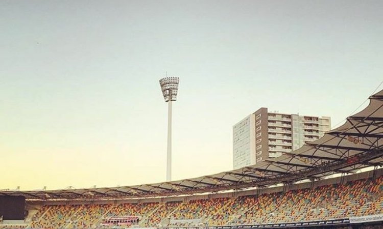 Allan Border calls for 'knocking down' of the Gabba and building new stadium