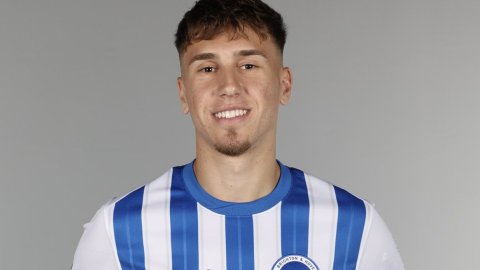 Brighton sign German midfielder Brajan Gruda from Mainz on 4-year deal