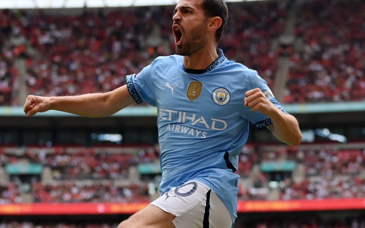 Football Manchester City Beats United In Penalties To Lift Community