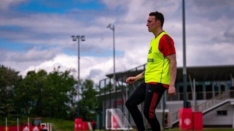 Former Manchester United defender Phil Jones announces retirement at 32, eyes coaching