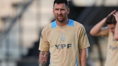 Injured Messi ruled out of Argentina World Cup qualifiers