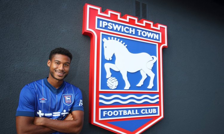 Ipswich sign Jens Cajuste on loan from Napoli