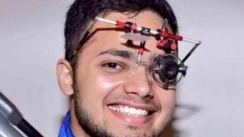 Manish Narwal secures place in Men's 10m Air Pistol SH1 final in the Paris Paralympic Games shooting